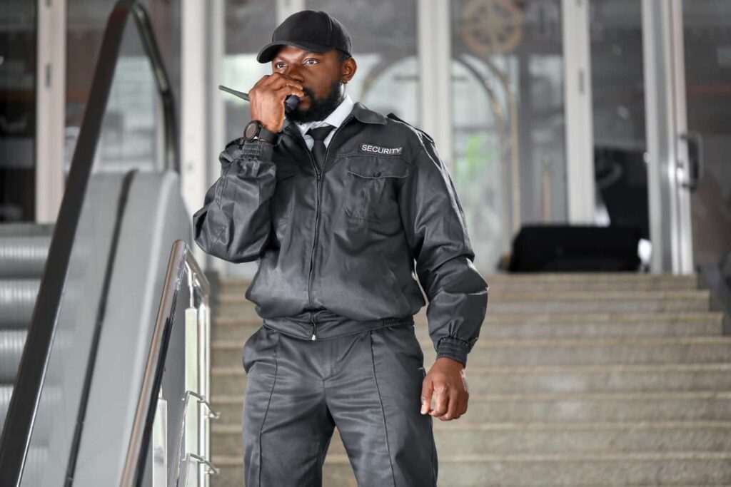 Sicherheitsdienst Dinslaken im Einsatz an einem öffentlichen Gebäude